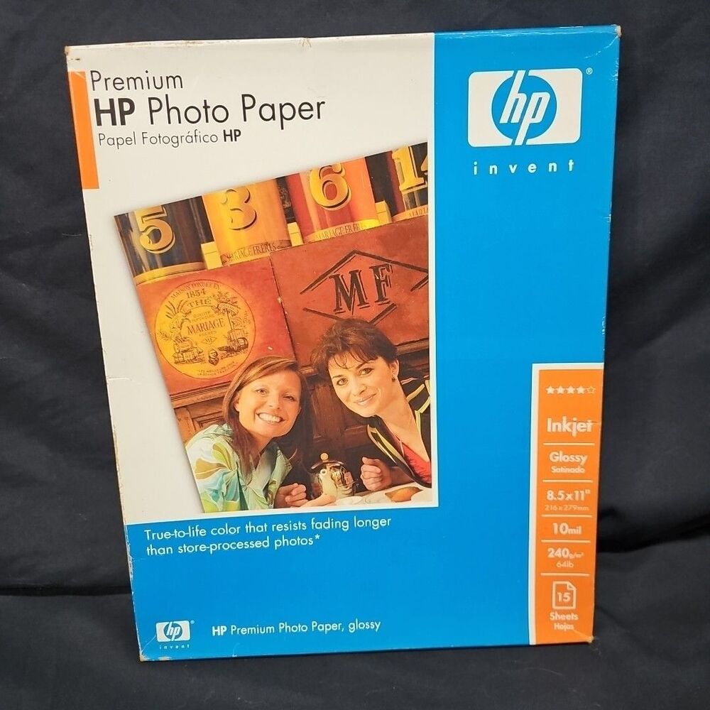 HP Premium Photo Paper, Glossy (15 Sheets, 8.5 x 11 In Box Open Bag Sealed